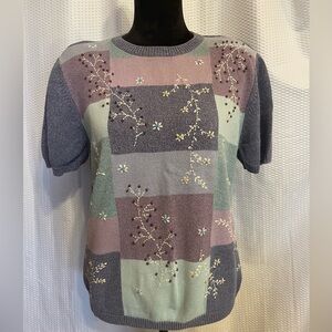 Alfred Dunner multicolor embroidered beaded accent short sleeve sweater medium
